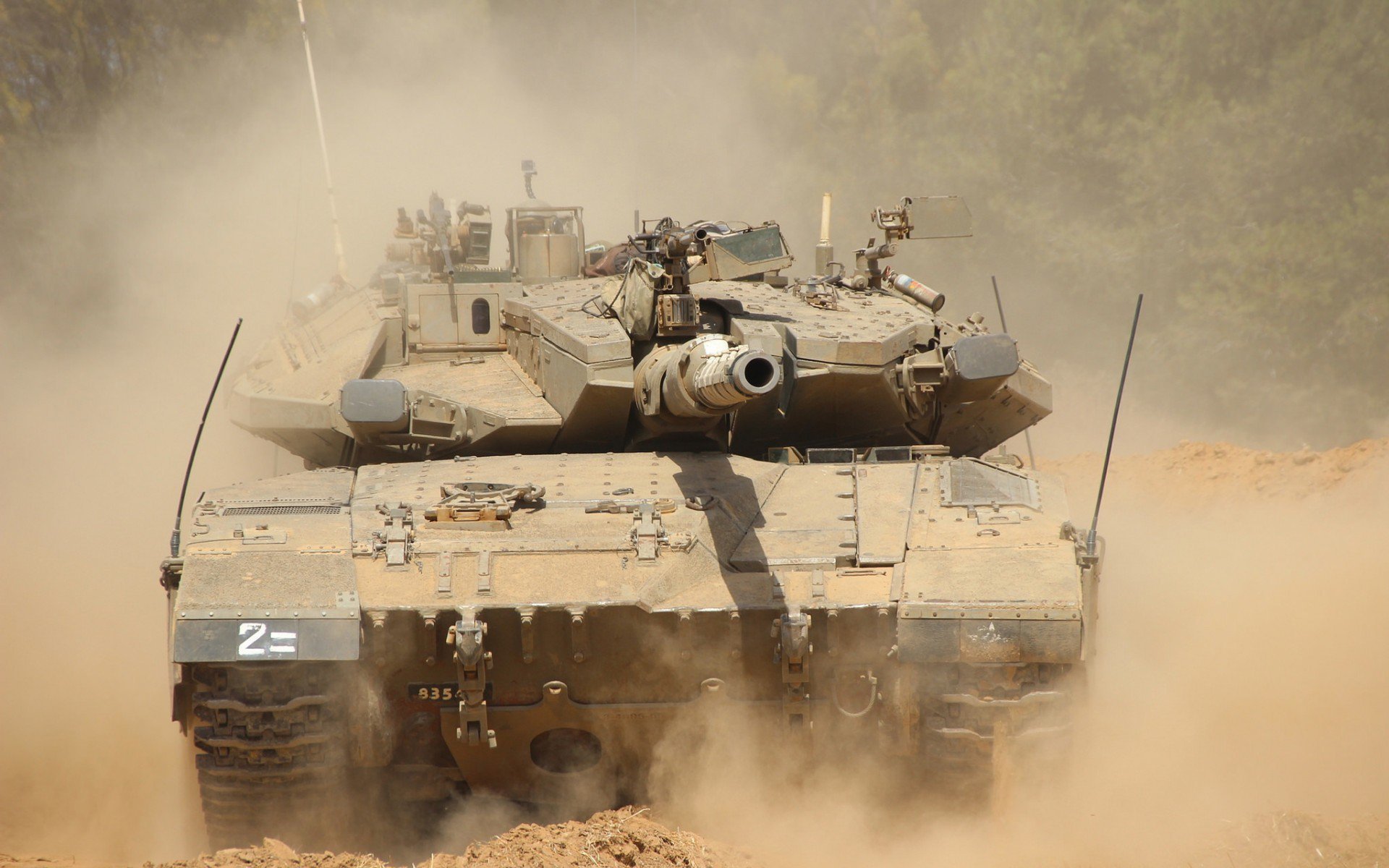 【比赛策略】如何平衡攻防,实现胜利最大化?,史上最佳攻防平衡足球阵容