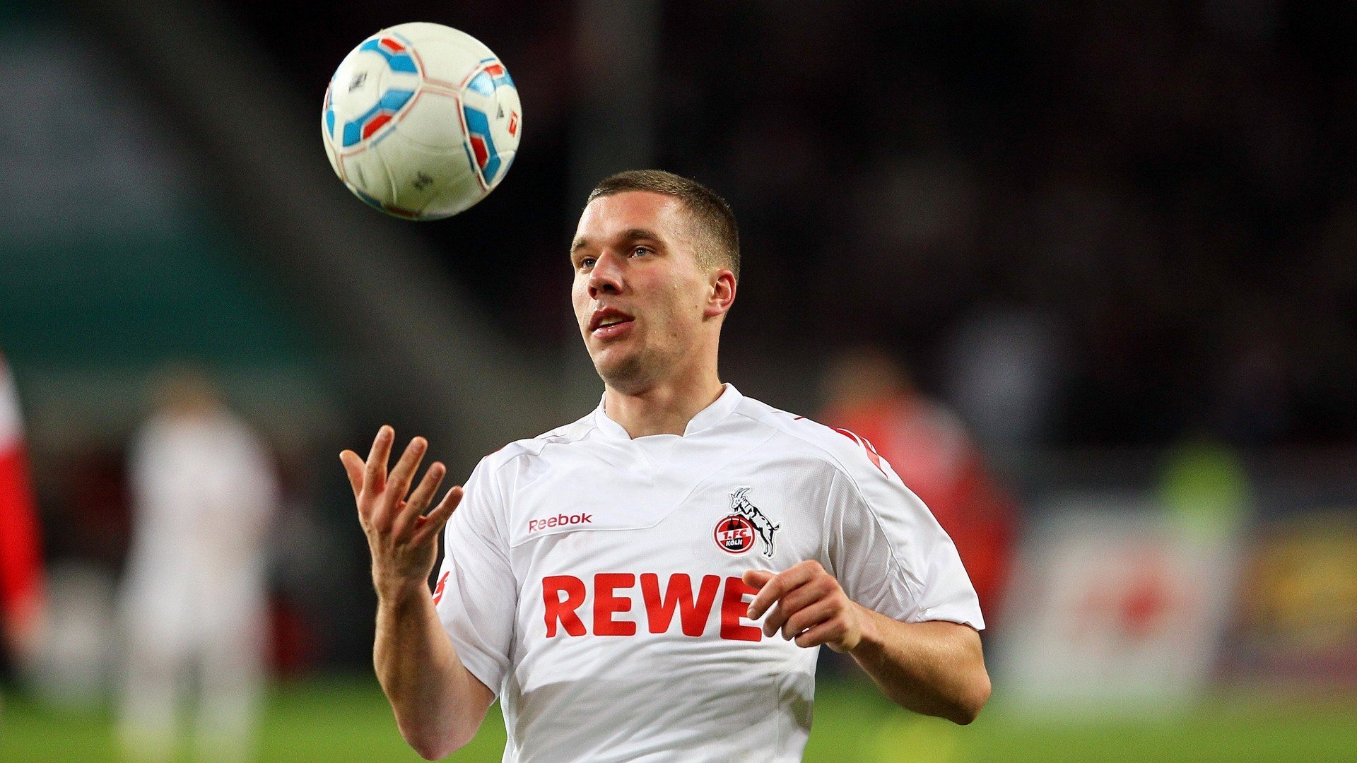 终场“绝杀时刻”点燃球场的巅峰激情,终极对抗球场游戏(ultimate rivals_ the court)