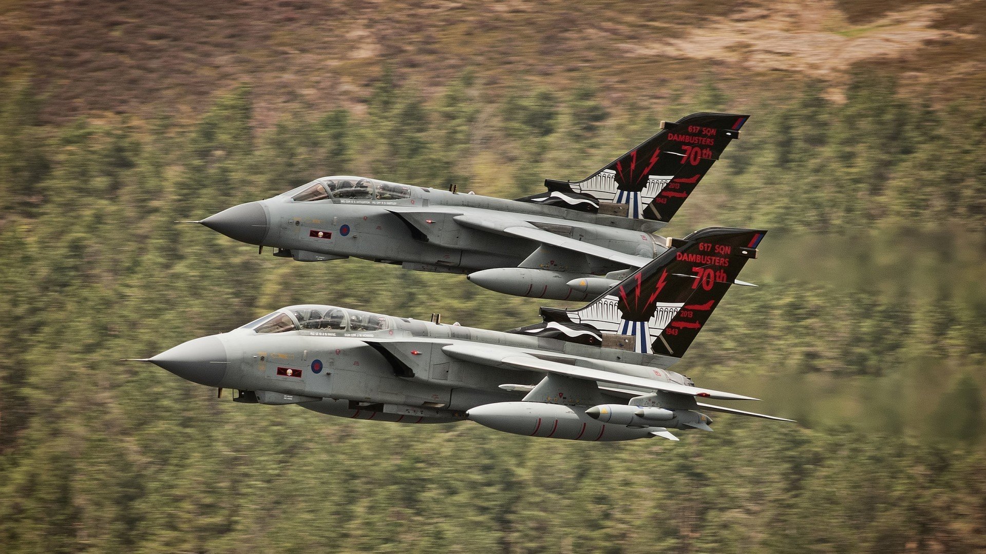 九游娱乐官网 (JIUYOU)-LPL战队首次引入全自动体能评估系统，lpl自带体系的选手