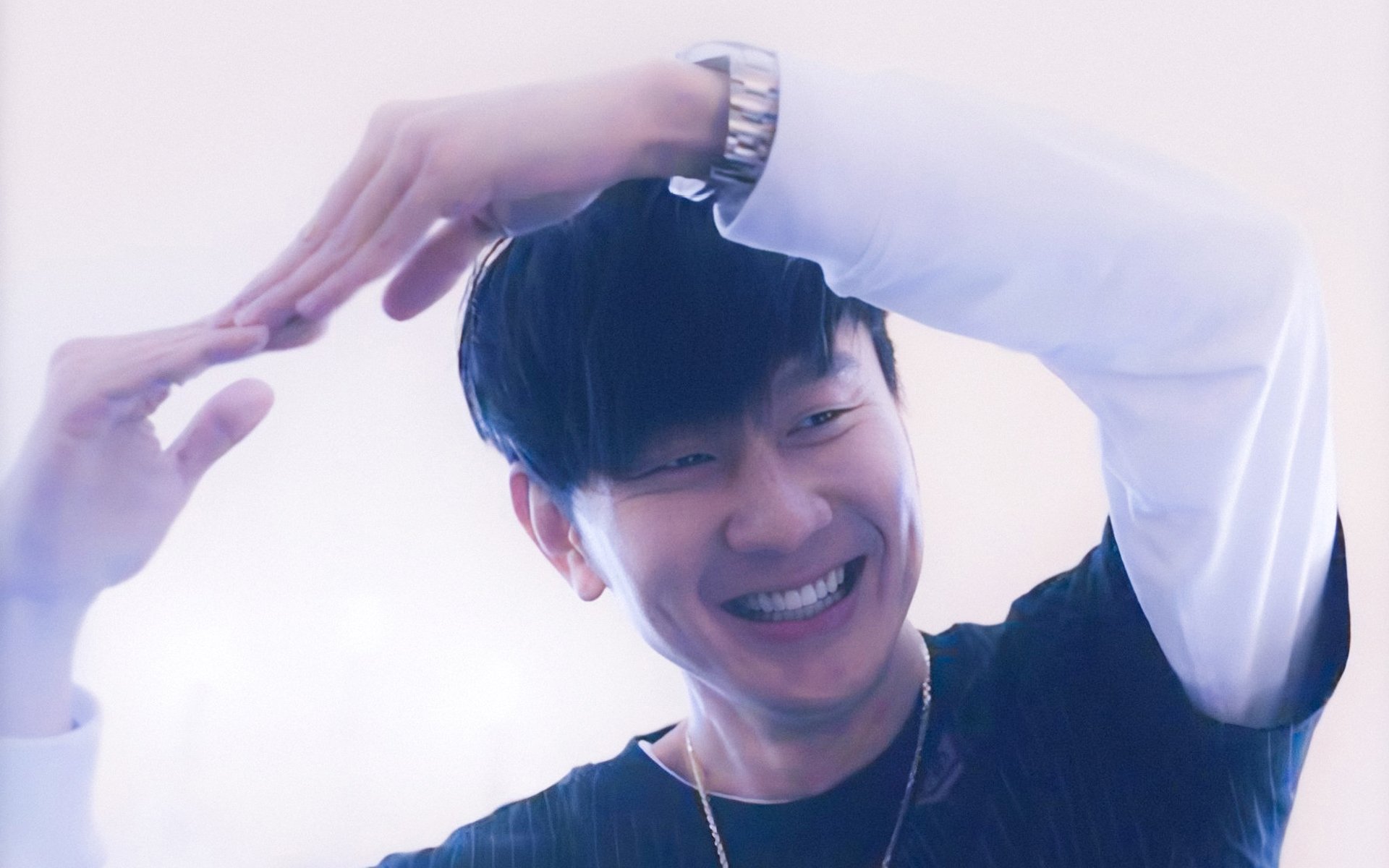 埃弗顿中场调度稳定，古迪逊公园冲击保级，埃弗顿迪涅