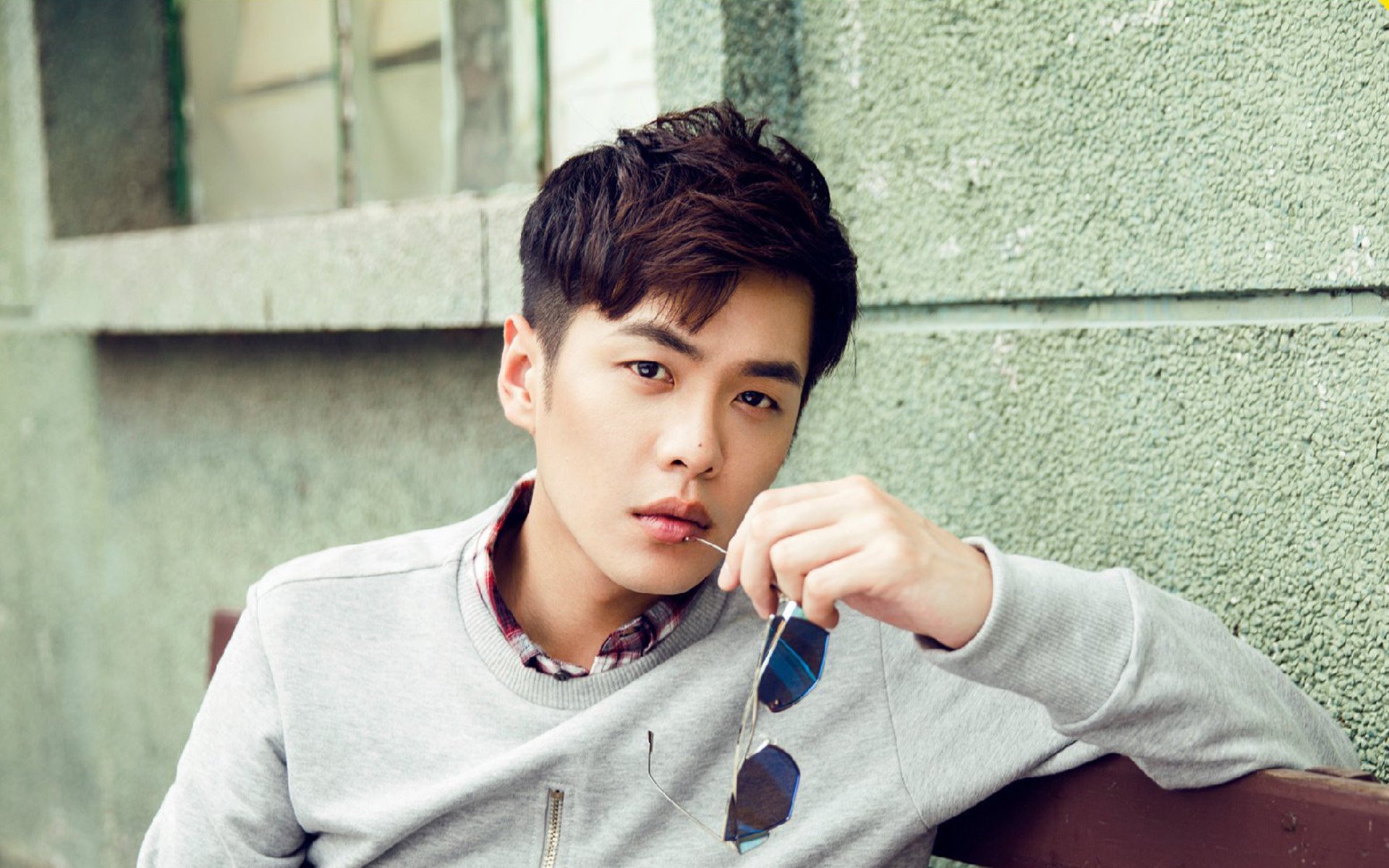 校园足球设置足球社团积分制鼓励长线兴趣培养，足球社团活动制度