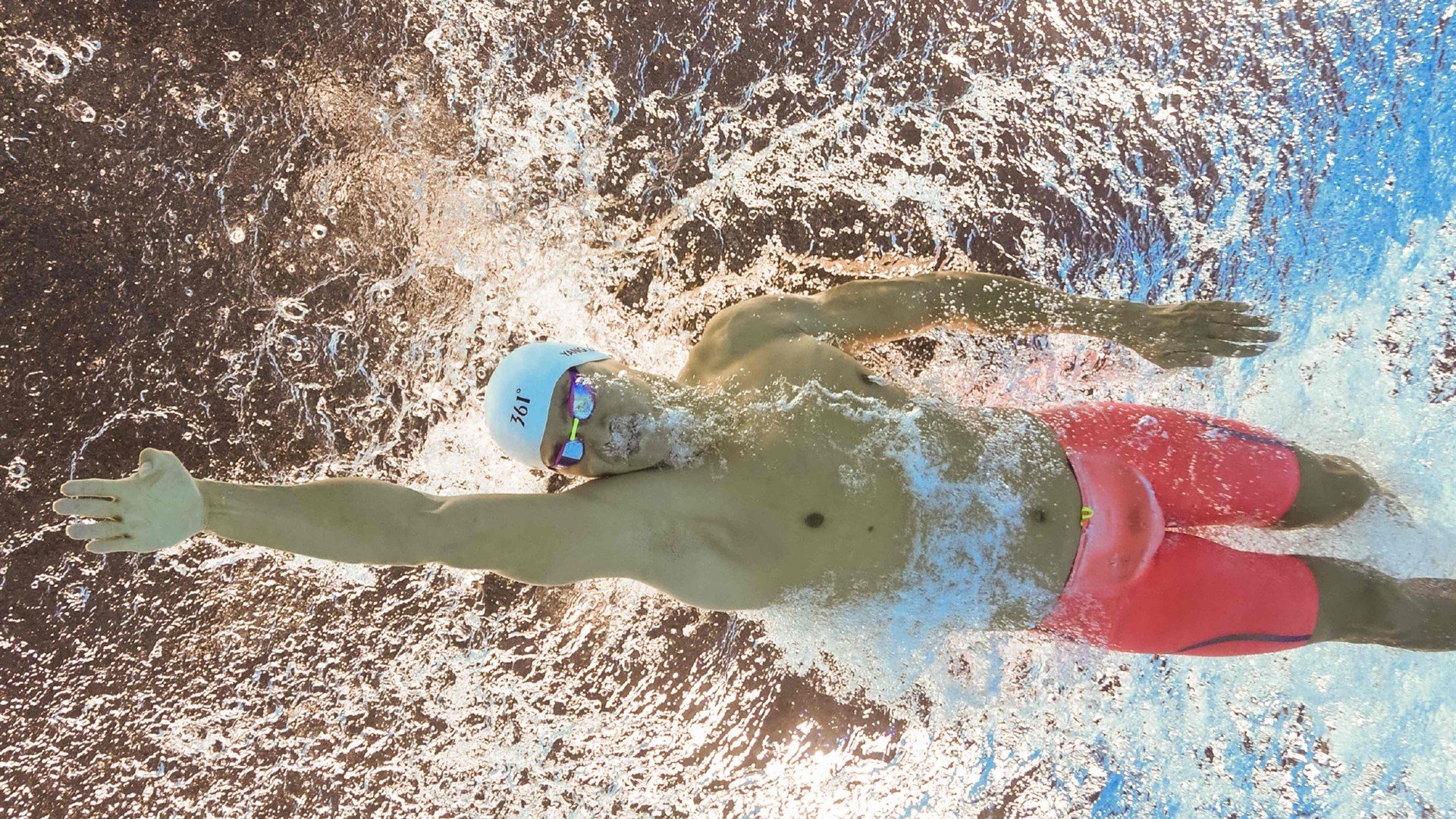 校园足球竞赛与升学挂钩形成长效激励机制，学生足球联赛